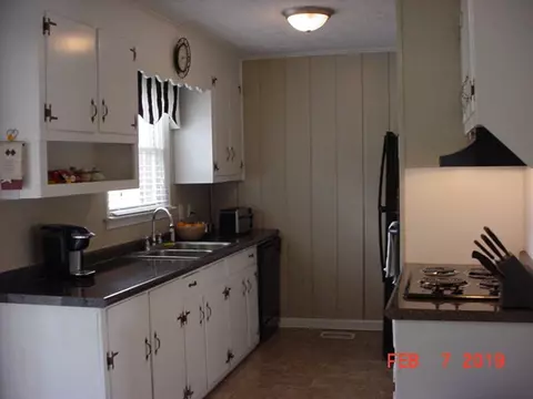 119 Ruth Dr, Easley, SC 29640 photo 4