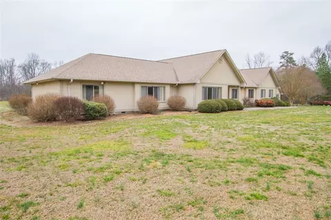 165 Jolly Wingo Rd, Pendleton, SC 29670 photo 3