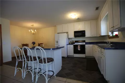 1517 Old Central Rd, Central, SC 29630 photo 7