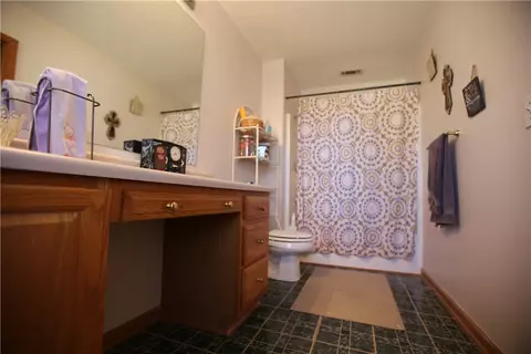 1517 Old Central Rd, Central, SC 29630 photo 12