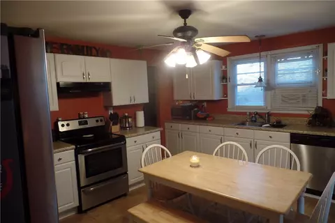 4 Langley St, Pelzer, SC 29669 photo 7