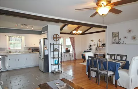 322 Summit Dr, Liberty, SC 29657 photo 4