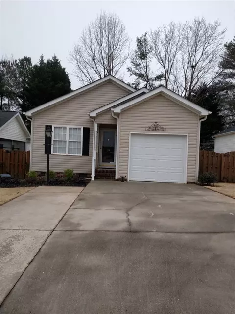 104 Herringbone Run, Easley, SC 29642 photo 2
