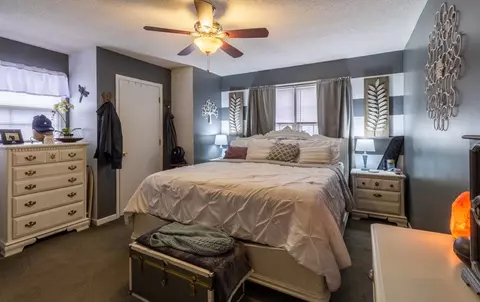 261 Norman Dr, Easley, SC 29640 photo 4