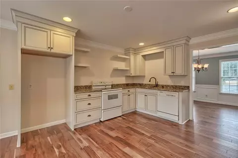 103 Wren Ct, Easley, SC 29642 photo 7