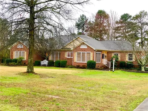 2814 Rambling Path, Anderson, SC 29621 photo 2