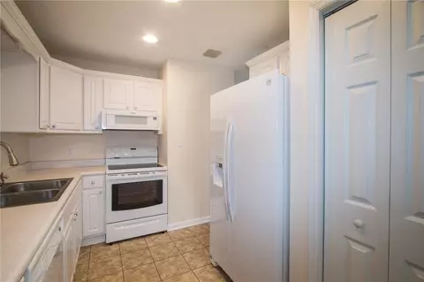 60 Thompson Ave, Walhalla, SC 29691 photo 9