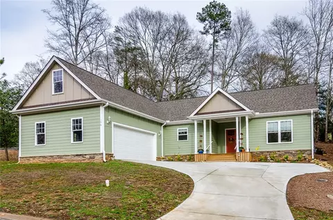 156 Old Compton St, Pendleton, SC 29670 photo 1