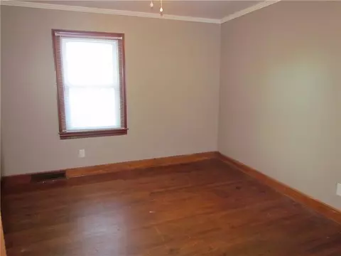 609 W Greer St, Honea Path, SC 29654 photo 11