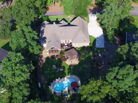 1424 Stillwater Dr, Seneca, SC 29672 photo 12