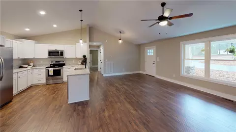 102 Parkview Dr, Walhalla, SC 29691 photo 14