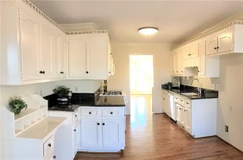 103 Killarney Way, Easley, SC 29642 photo 9