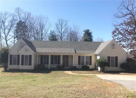 1039 Williams St, Pendleton, SC 29670 photo 1