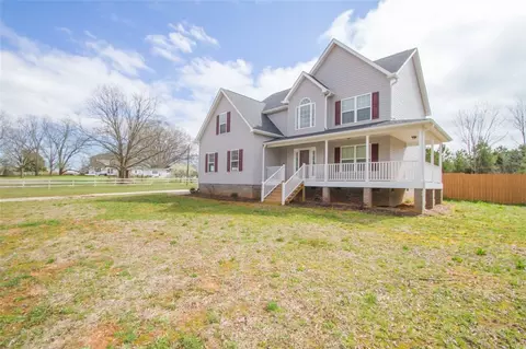 409 Ballard Rd, Pelzer, SC 29669 photo 1