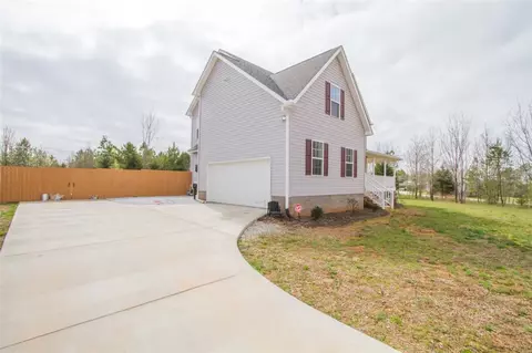 409 Ballard Rd, Pelzer, SC 29669 photo 27