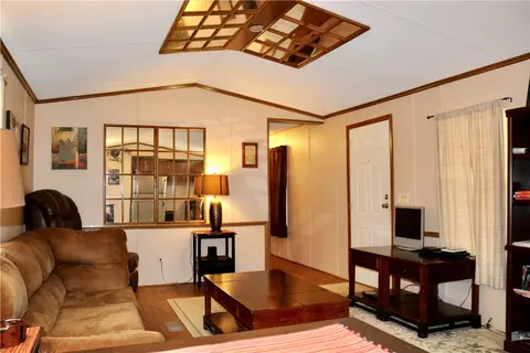 132 B D Johnston Rd, Central, SC 29630 photo 4