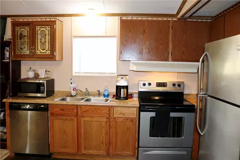 132 B D Johnston Rd, Central, SC 29630 photo 6
