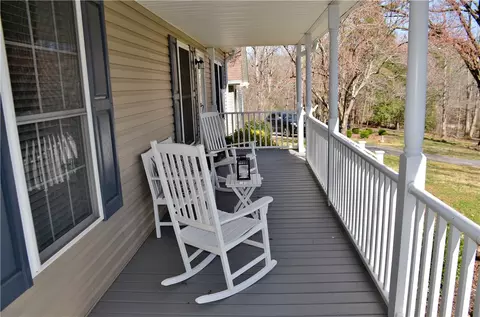 384 Silver Creek Rd #CENTRAL, Central, SC 29630 photo 2