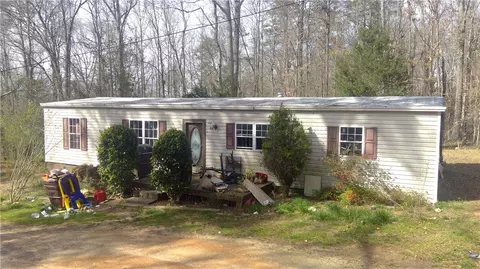 231 Micasa Dr, Pendleton, SC 29670 photo 1