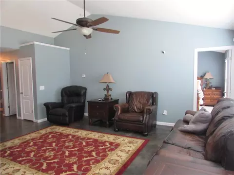 93 Caledonia Dr, Easley, SC 29642 photo 12