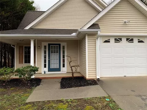 117 Grand Oak Cir, Pendleton, SC 29670 photo 2
