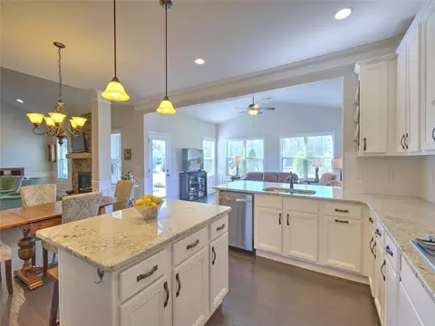 2 United Ave, Pendleton, SC 29670 photo 12