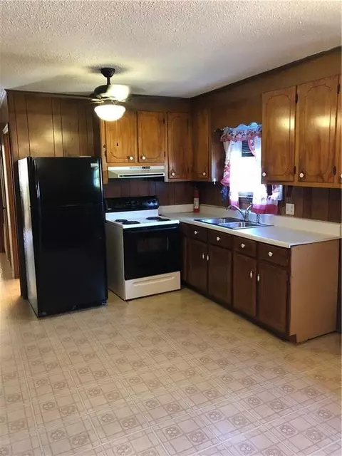 348 Winston St, Pendleton, SC 29670 photo 5