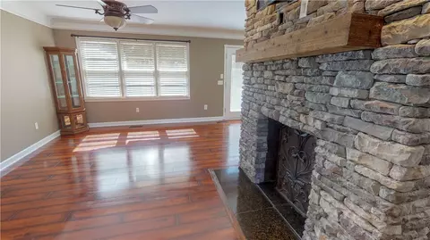 415 Woods St, Central, SC 29630 photo 9