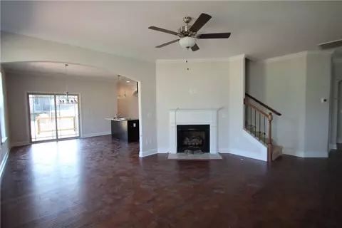 305 Cedar Post Ct, Seneca, SC 29672 photo 2