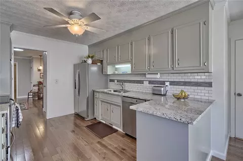 106 Bent Tree St, Easley, SC 29642 photo 11
