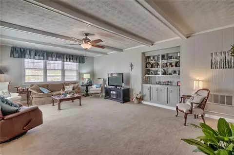 106 Bent Tree St, Easley, SC 29642 photo 7