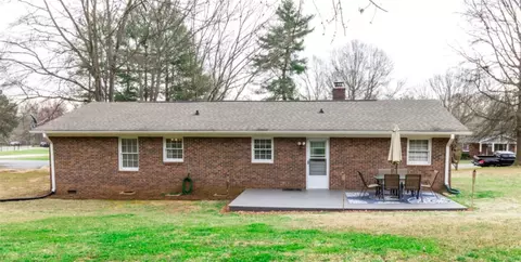 104 Roosevelt Dr, Easley, SC 29642 photo 33