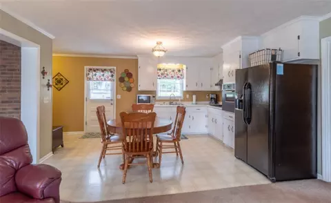 104 Roosevelt Dr, Easley, SC 29642 photo 8