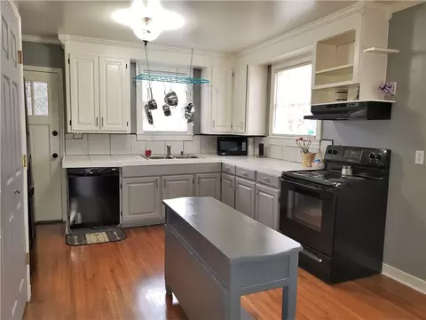 466 E Hampton Ave, Honea Path, SC 29654 photo 11