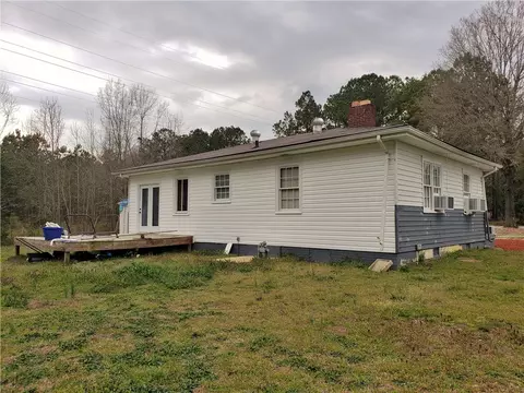 466 E Hampton Ave, Honea Path, SC 29654 photo 6