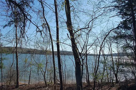 1020 N Edgewater Trl, Toccoa, GA 30577 photo 9