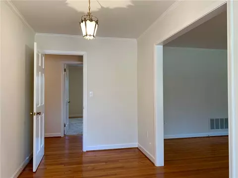 200 Sweetheart Nook, Pendleton, SC 29670 photo 2