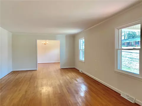 200 Sweetheart Nook, Pendleton, SC 29670 photo 4