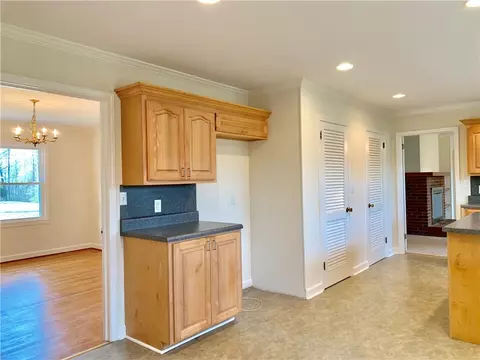 200 Sweetheart Nook, Pendleton, SC 29670 photo 12