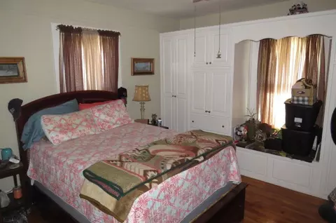110 S 4th St, Easley, SC 29641 photo 9