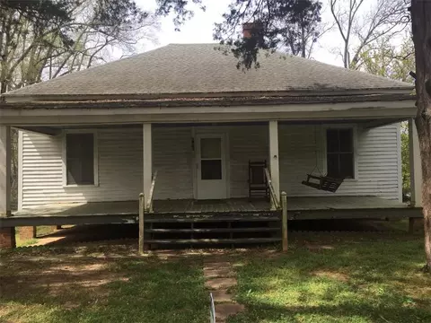 606 River St, Iva, SC 29655 photo 2