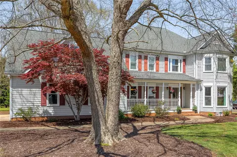 113 Sun Chase Dr, Easley, SC 29642 photo 2