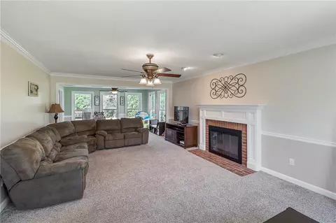 113 Sun Chase Dr, Easley, SC 29642 photo 7