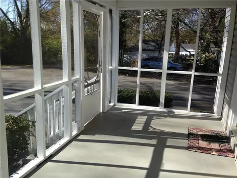 402 E 2nd Ave, Easley, SC 29640 photo 31