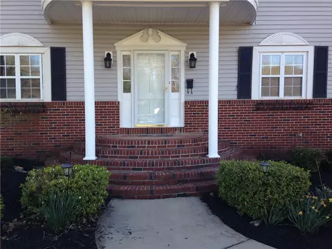 402 E 2nd Ave, Easley, SC 29640 photo 6