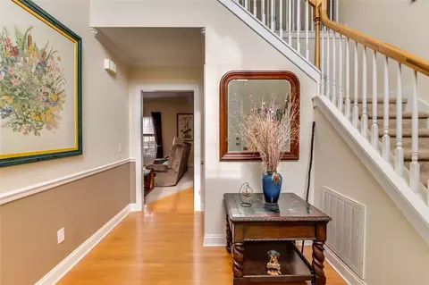 105 Johnathon Ln, Easley, SC 29640 photo 3