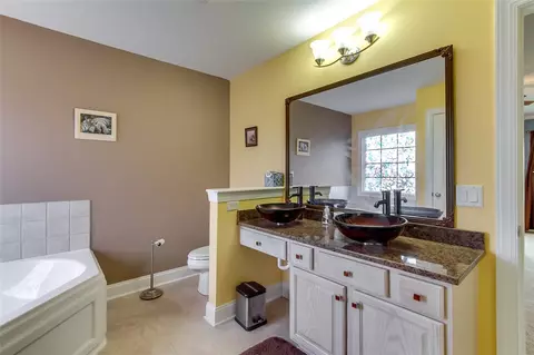 105 Johnathon Ln, Easley, SC 29640 photo 23