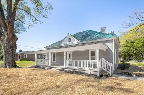 14 Brock Ave, Honea Path, SC 29654 photo 2