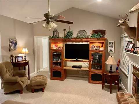132 Daniel Dr, Easley, SC 29642 photo 6