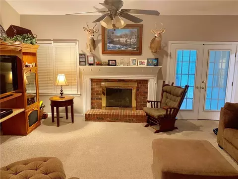 132 Daniel Dr, Easley, SC 29642 photo 5